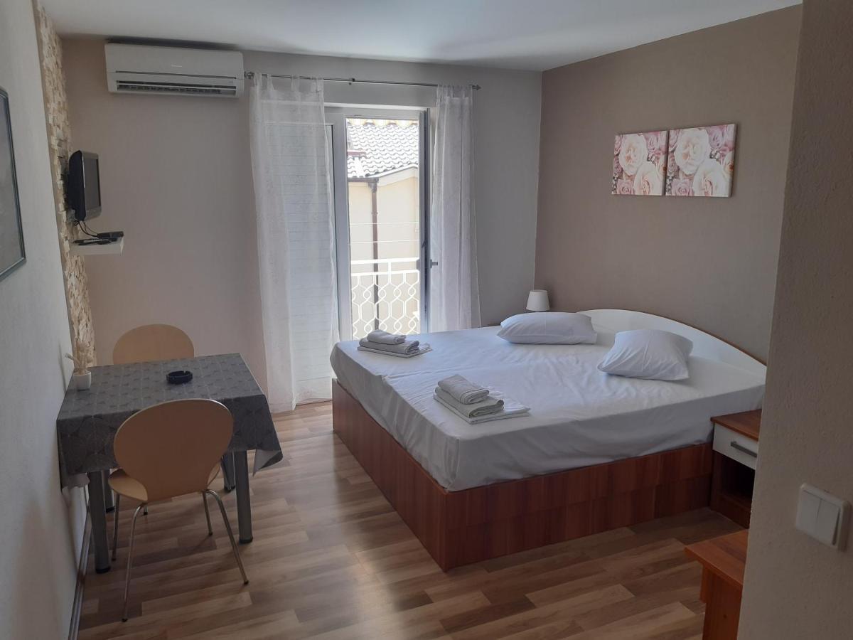 פודגורה Villa Ravlic מראה חיצוני תמונה